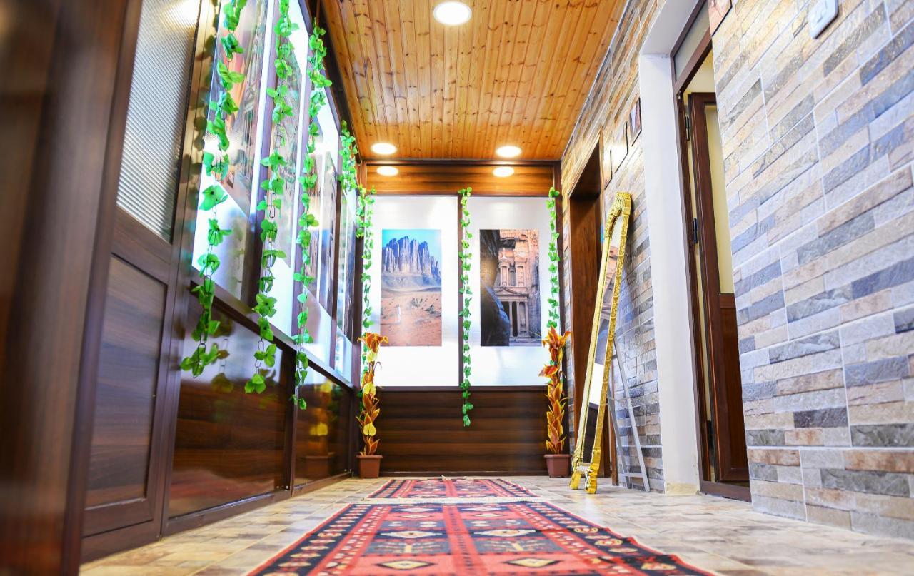 Petra Royal House Apartment Wadi Musa Exterior photo